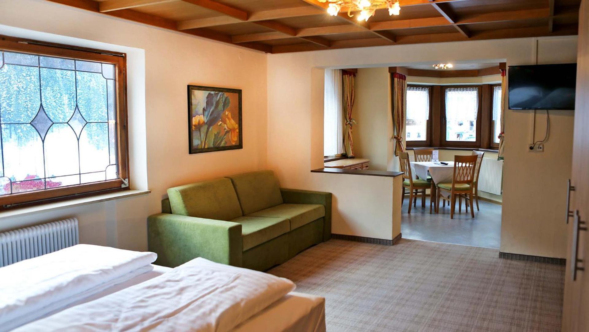Gasthof Pension Madseiterhof Тукс Екстериор снимка