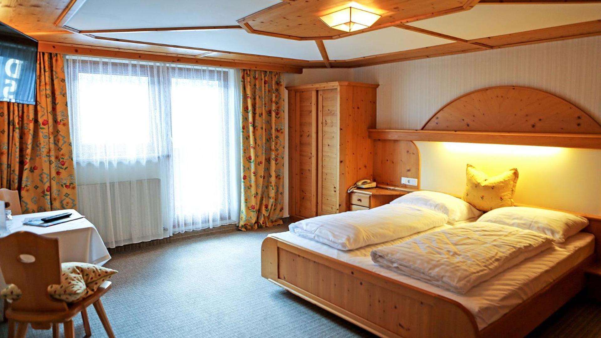 Gasthof Pension Madseiterhof Тукс Екстериор снимка